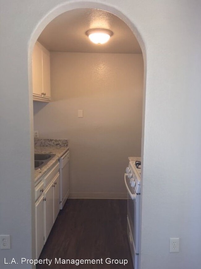 Building Photo - 26087 Bouquet Canyon Rd