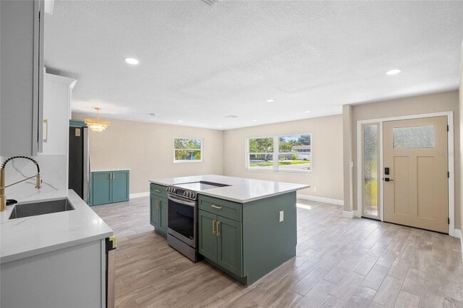 Foto del edificio - 5901 Denver St NE