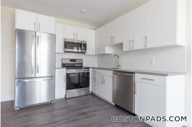 Foto del edificio - 1065 Tremont St