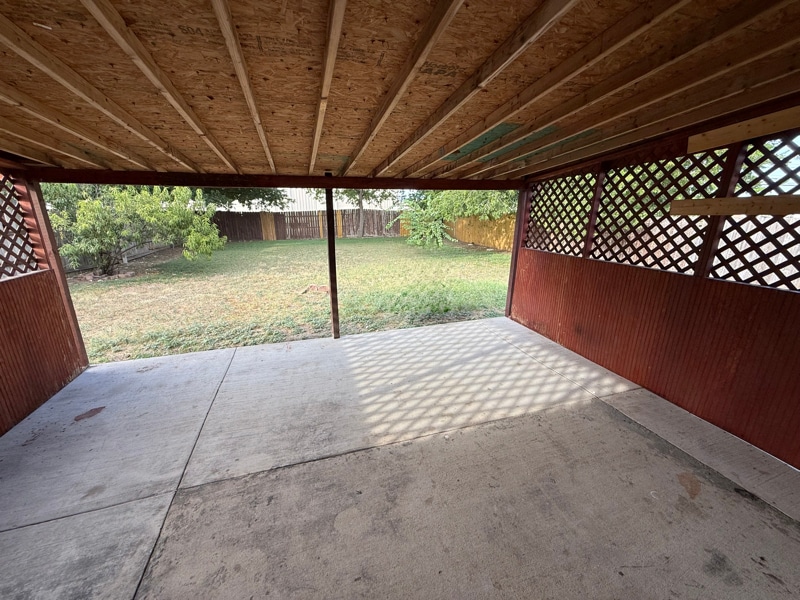 Building Photo - 201 Clore Rd