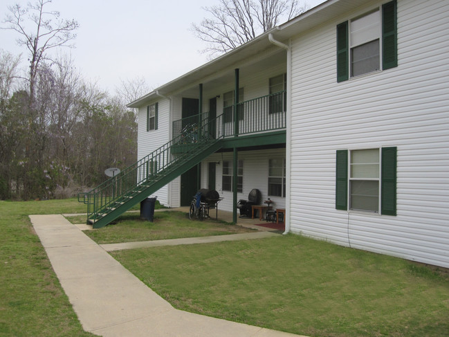 Foto del edificio - Warren Manor Apartments