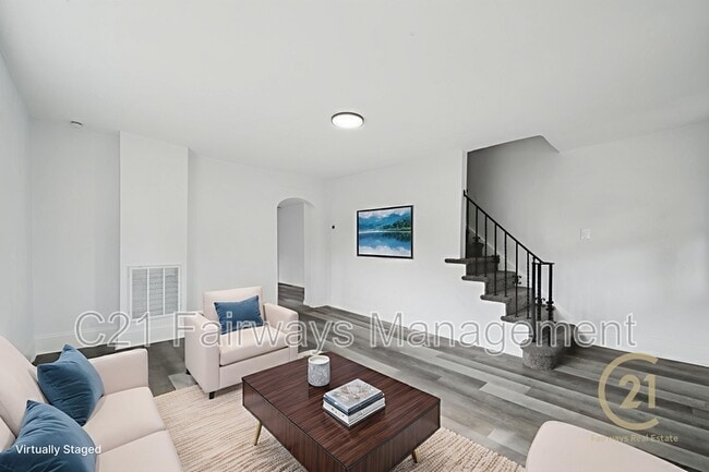 Building Photo - 1004 Government Rd