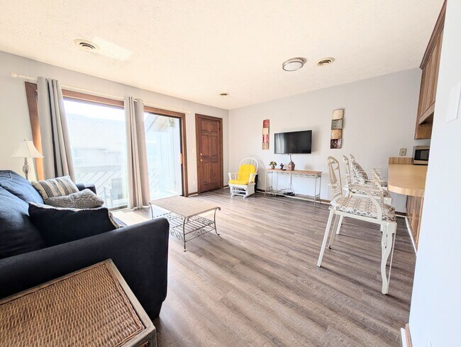 Foto del edificio - Long Term Rental, Walking Distance to Myrtle Beach!