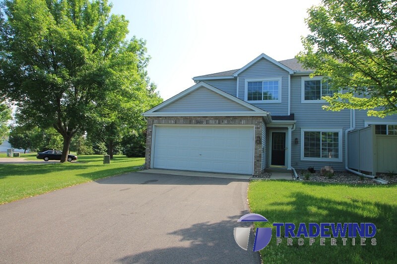 8433 Annapolis Way, Eden Prairie, MN 55344 Townhome Rentals in Eden