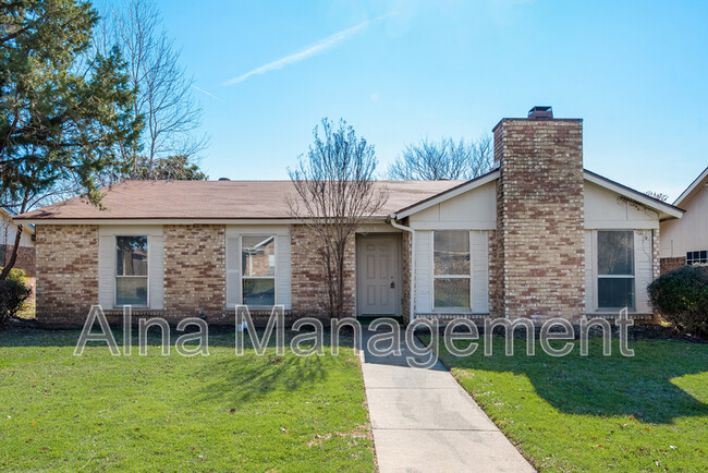 Foto del edificio - 1338 Greenbriar Ln