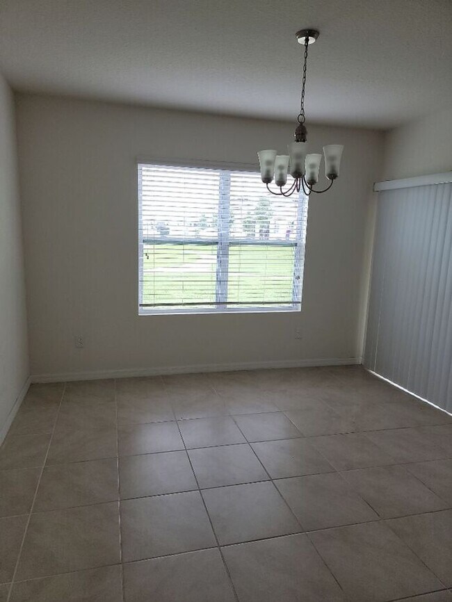 Building Photo - 9048 Tuscan Cypress St