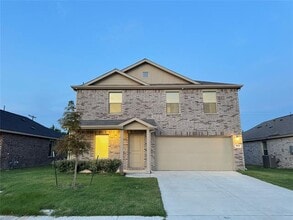 Building Photo - 1520 Bluffview Dr