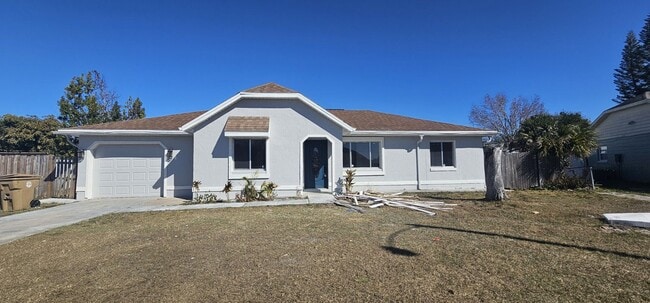 COMPLETELY RENOVATED 3 bed /2 bath SINGLE FAMILY HOME - COMPLETELY RENOVATED  3 bed /2 bath  SINGLE FAMILY HOME