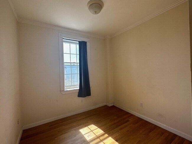 Foto del edificio - 4 Bishop Richard Allen Dr