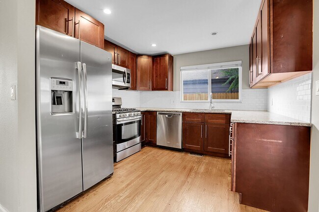 Foto del edificio - 4885 Tejon St