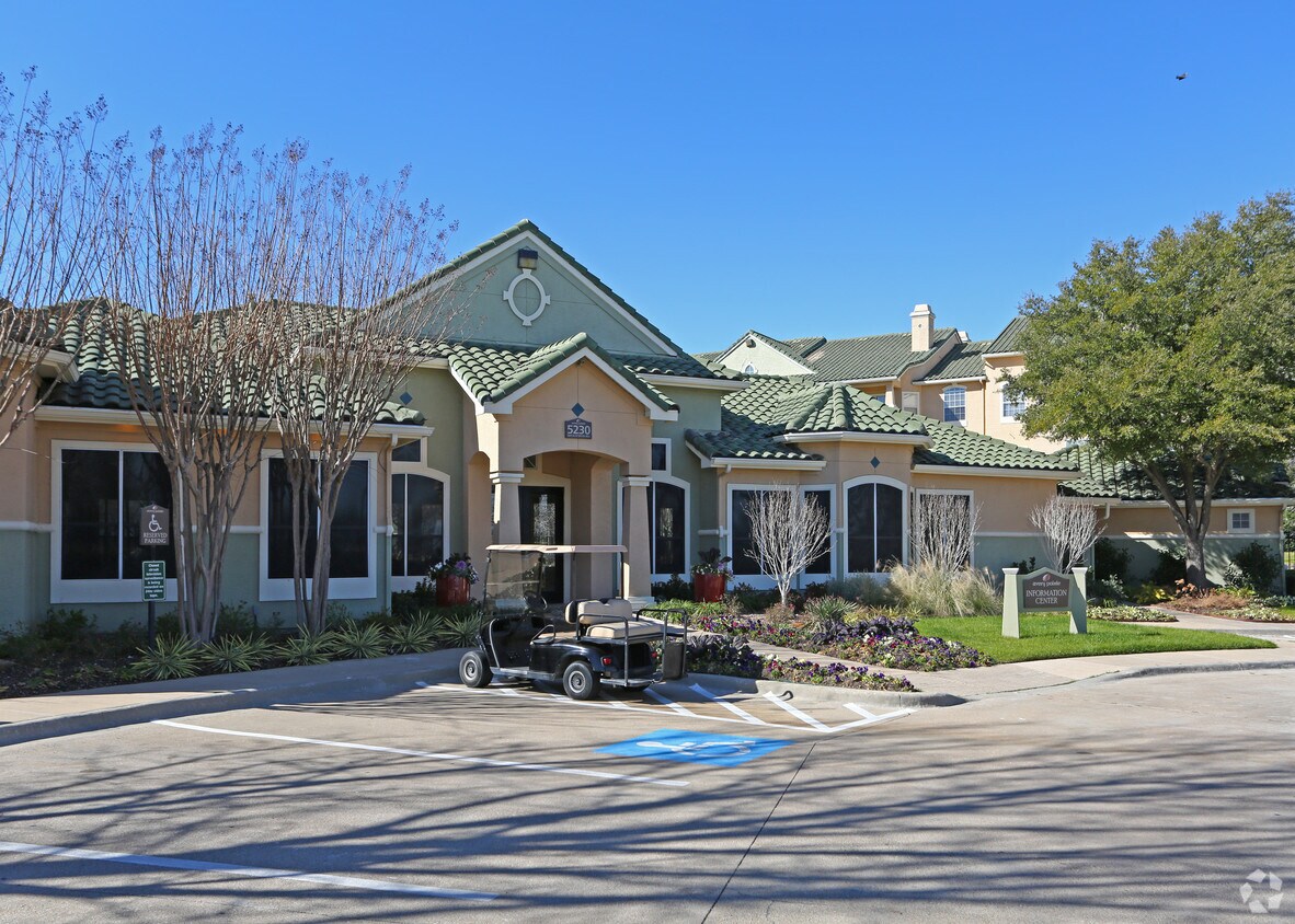 Siena Apartments Fort Worth Tx Apartments Com