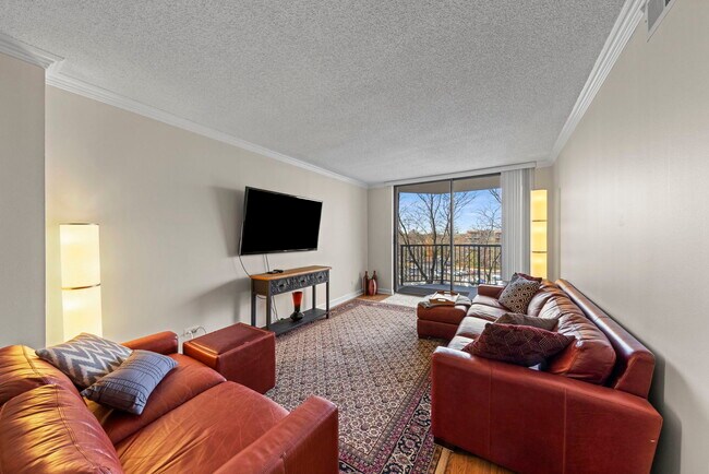 Foto del edificio - 509 Aurora Ave