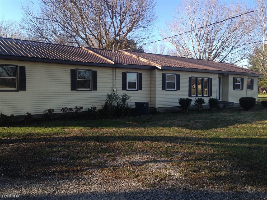 Primary Photo - 1394 Gourdneck Rd NW