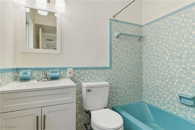 Foto del edificio - 4208 SE 19th Pl
