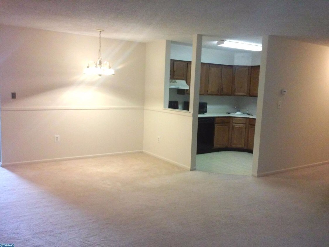 7203 Tamarron Dr, Princeton Meadows, NJ 08536 Condo for Rent in