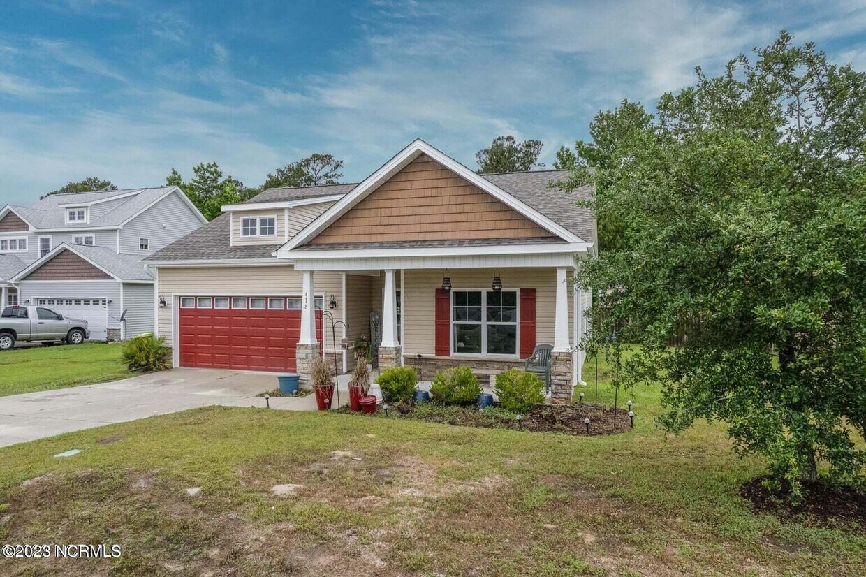 Primary Photo - 418 Peppermint Dr