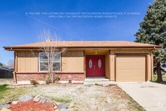 Building Photo - 455 Hickory Pl