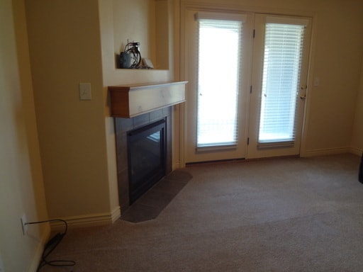 Primary Photo - 3 Bed 2 Bath Condo in Silver Pines