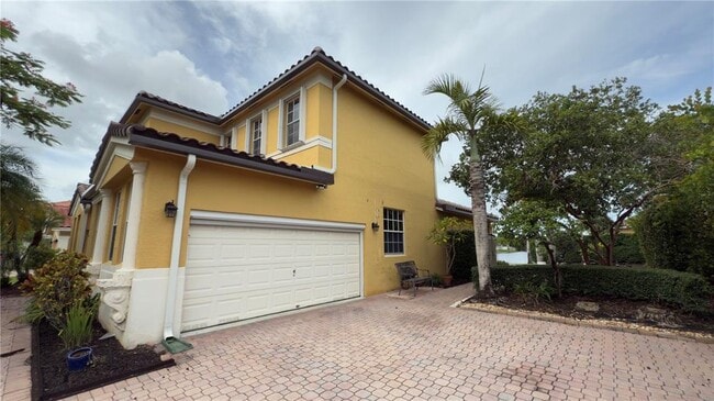 Building Photo - 1247 NW 165th Ave