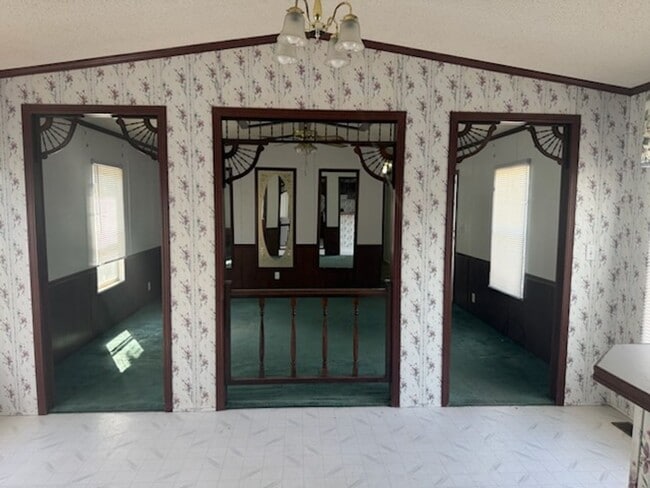 Building Photo - 18314 CR 4184