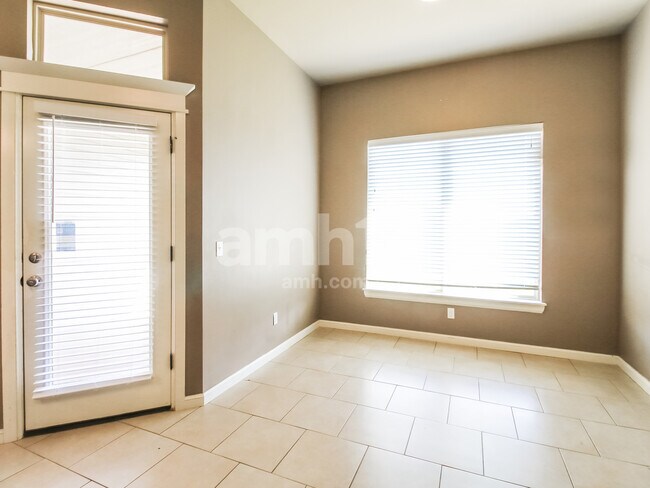 Foto del edificio - 11728 SW 22nd Terrace