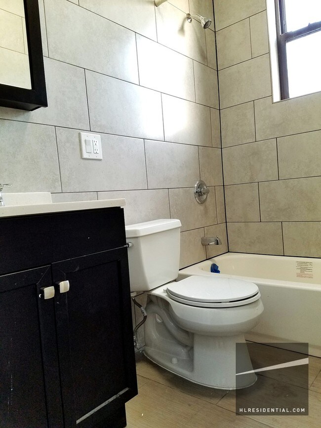 Foto del edificio - 5064 41st St
