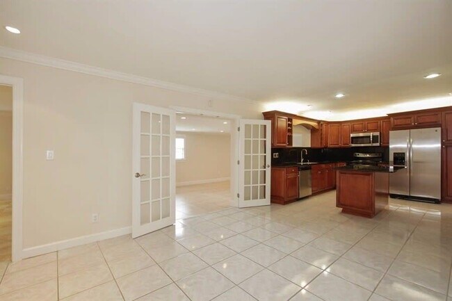 Photo - 9400 NW 19th St House