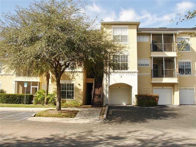 Foto del edificio - 18119 Back Stretch Ln