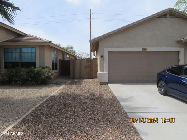 Building Photo - 20442 N 90th Ln
