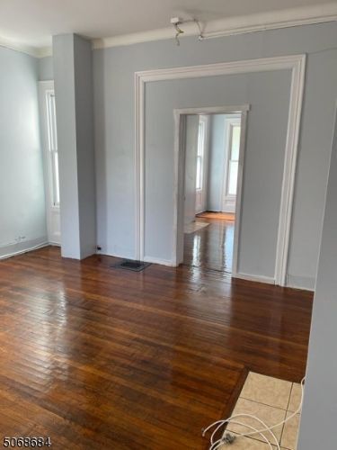 Foto del edificio - 204-206 E 9th St