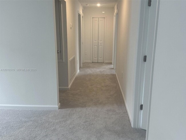 Building Photo - 5423 Meadow Walk Dr