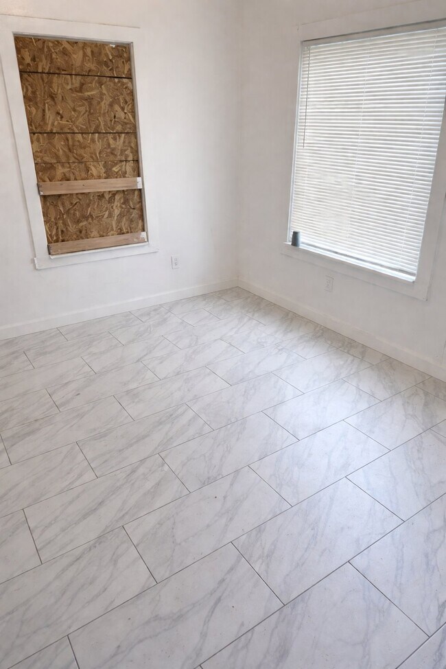 Foto del edificio - 20227 Pelkey St