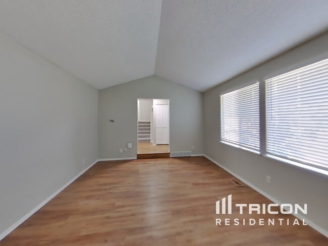 Building Photo - 31811 24th Ave SW