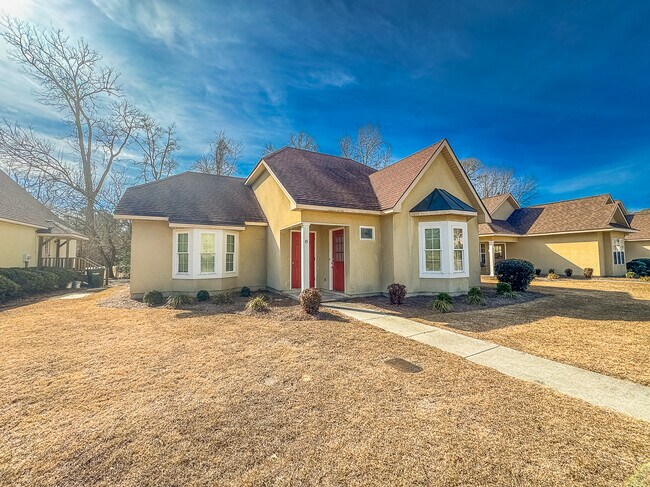 Foto del edificio - 8 Clayton Ln