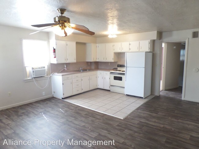 Building Photo - 6039 S 2700 W