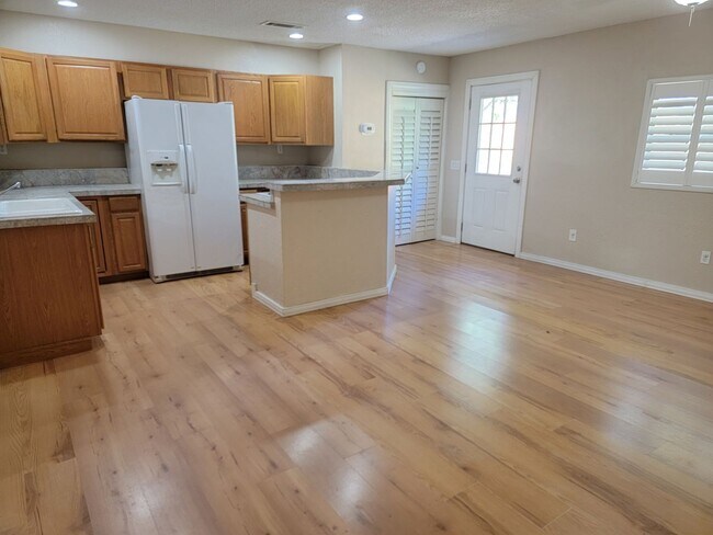 Building Photo - Adorable 2/1 in Hernando!!!