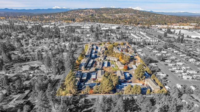 Building Photo - Mountain Glen Apartments