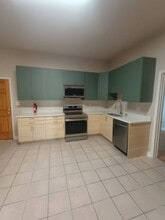 Building Photo - 2035-2037 N Buffum St