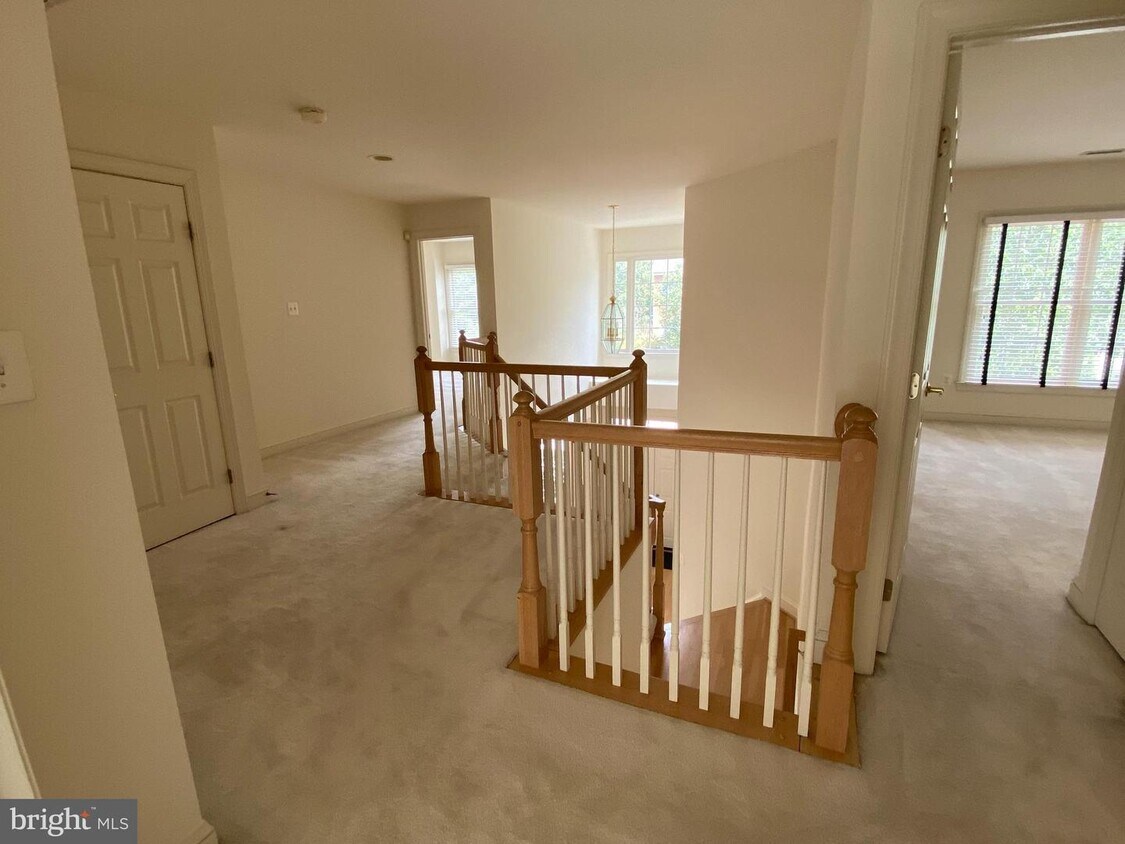 7957 Blitz Ct, Dunn Loring, VA 22027 House for Rent in Dunn Loring