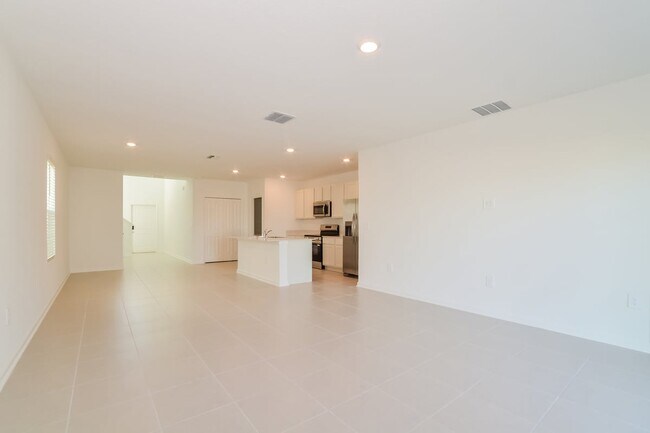 Foto del edificio - 4005 Old Ml Rd