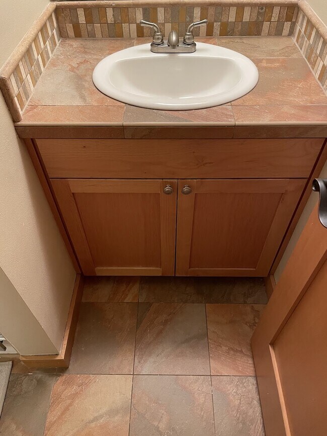 Foto del edificio - 1731-1713 13th Ave S