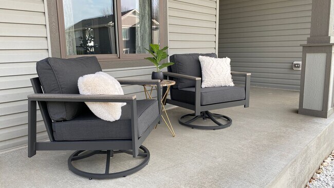 Foto del edificio - Brand New Luxury Home 4bed/3bath