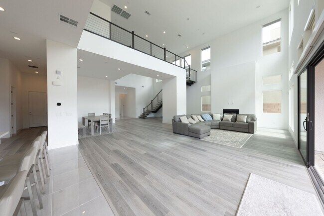 Building Photo - 10743 Patina Hills Ct