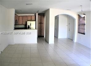 Foto del edificio - 202 Las Brisas Cir