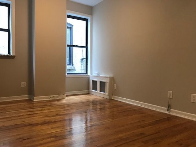 Primary Photo - 77 W 69th St