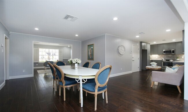 Foto del edificio - 9638 Meadowland Dr