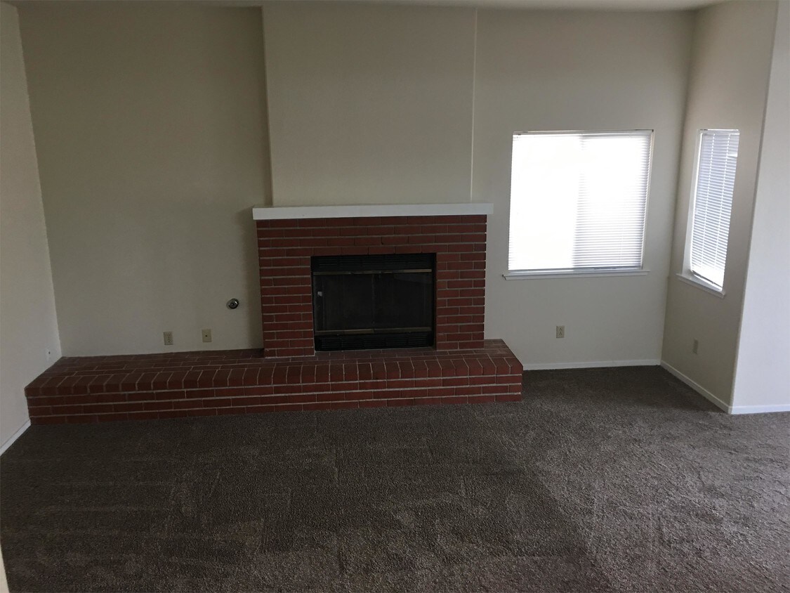 Foto principal - 732 Codington Way