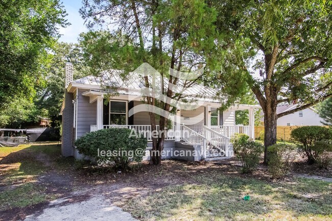 Foto del edificio - 1416 Jackson Rd