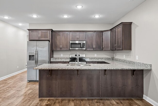 Building Photo - 1172 Meadowhill Ln