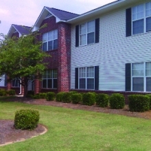 Foto principal - Edgewood Park Apartments